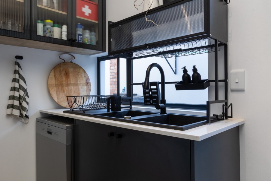 3 Bedroom Property for Sale in Lemoenkloof Western Cape